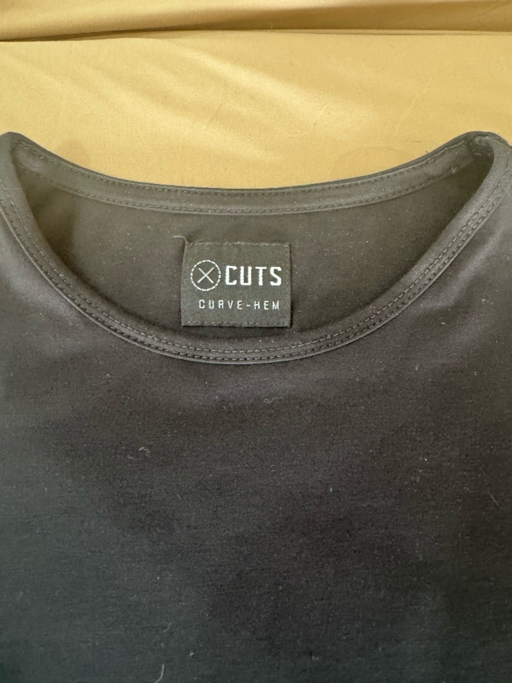 CUTS, medium, black
